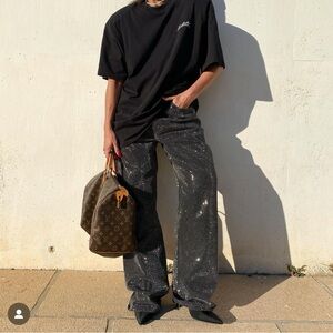 Embellished mid rise straight jeans!